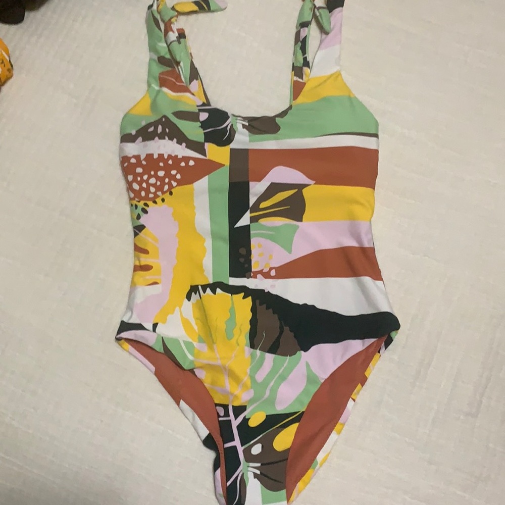 Carve designs swimwear